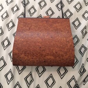 Wooden magnetic clasp bag